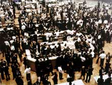Andreas Gursky, Stock Exchange, Tokyo, 1990