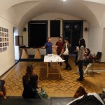 Obisk Galerije Škuc med postavljanjem razstave Borge Kantürka. Pogovor z umetnikom Borgo Kantürkom